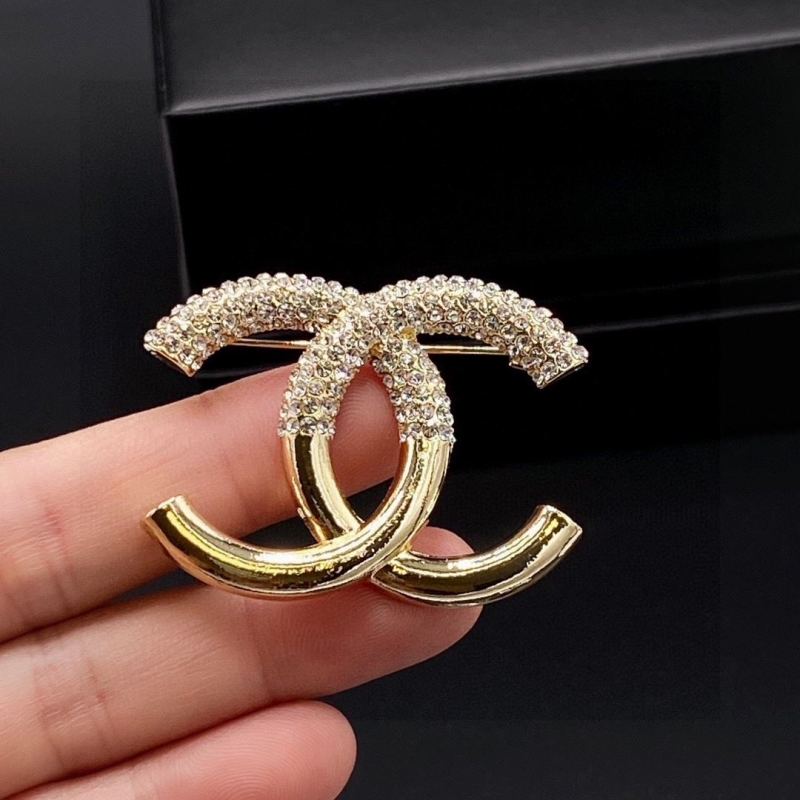 Ch*el brooches